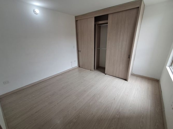 Apartamento de 2 alcobas en arriendo en Belén, Medellín, 71 m² · foto 9 de 20