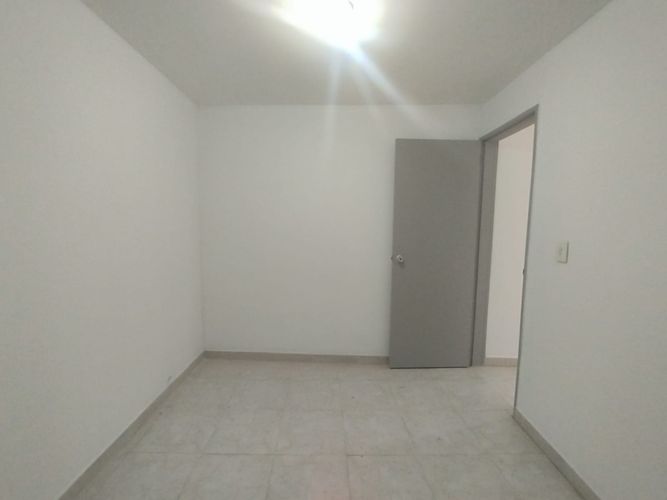 Local en arriendo en Laureles, Medellín, 75 m² · foto 3 de 16