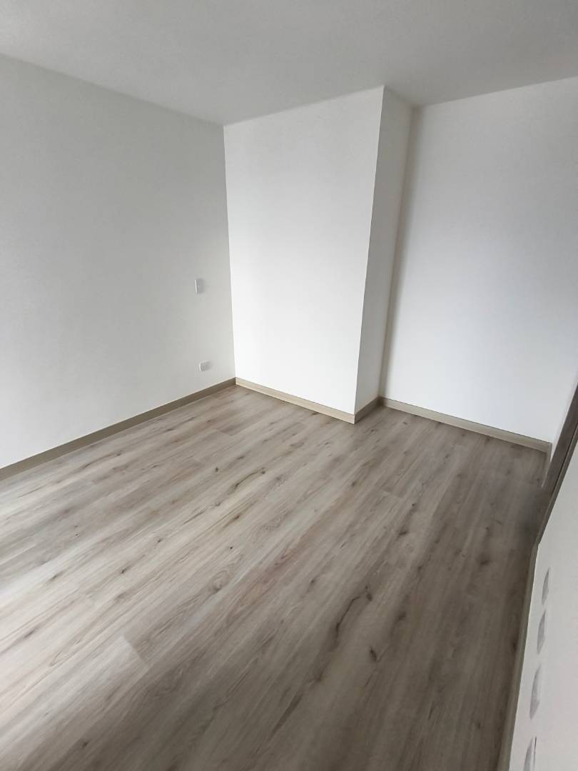 Apartamento en arriendo en Las Lomitas, Sabaneta · foto 14 de 19