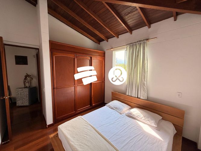 Casa de 4 alcobas en venta en Señorial, Envigado, 200 m² · foto 8 de 23
