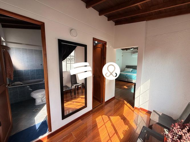 Casa de 4 alcobas en venta en Señorial, Envigado, 200 m² · foto 15 de 23