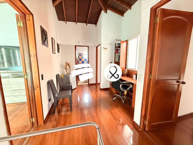 Casa de 4 alcobas en venta en Señorial, Envigado, 200 m² · foto 20 de 23