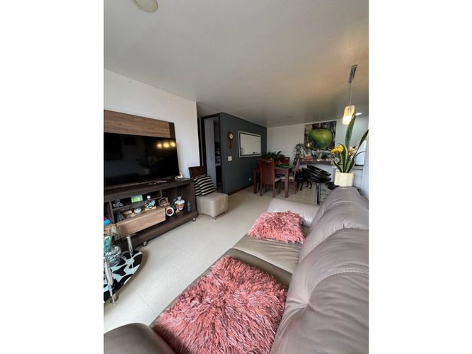 Apartamento de 3 alcobas en venta en La Doctora, Sabaneta, 85 m² · foto 2 de 14