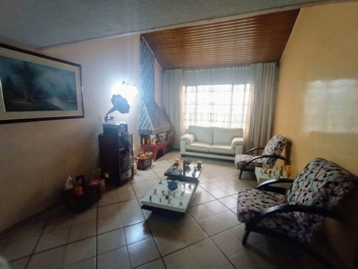 Casa en venta en Kennedy Central, Bogotá · foto 2 de 24