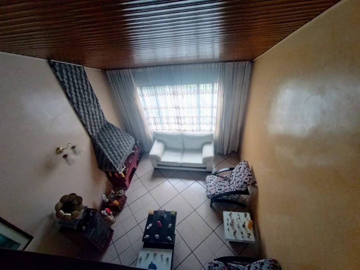Casa en venta en Kennedy Central, Bogotá · foto 3 de 24