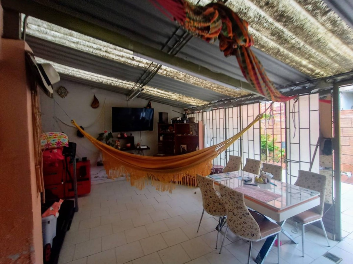 Casa en venta en Kennedy Central, Bogotá · foto 8 de 24