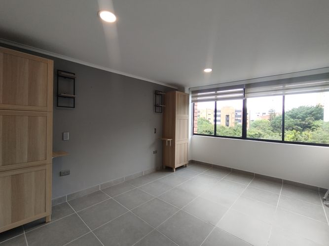 Apartamento de 3 alcobas en arriendo en El Poblado, Medellín, 92 m² · foto 18 de 20