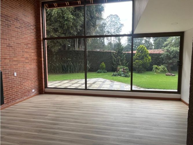 Casa de 3 alcobas en venta en Guaymaral, Bogotá, 323 m² · foto 8 de 24