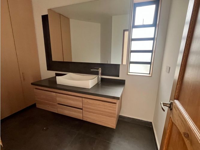 Casa de 3 alcobas en venta en Guaymaral, Bogotá, 323 m² · foto 11 de 24