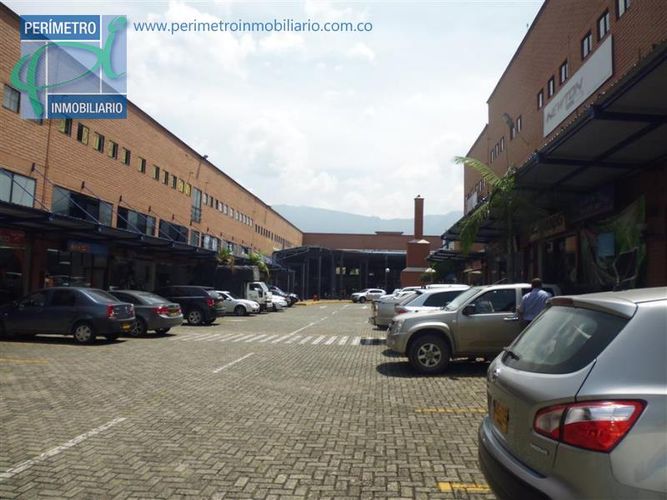 Local en venta en Viviendas Del Sur, Itagüí, 57 m² · foto 5 de 9