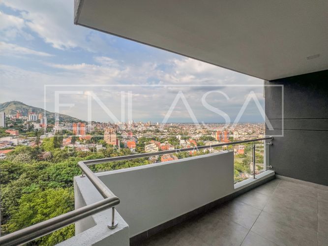 Apartamento de 3 alcobas en venta en Cristales, Cali, 122 m² · foto 2 de 24