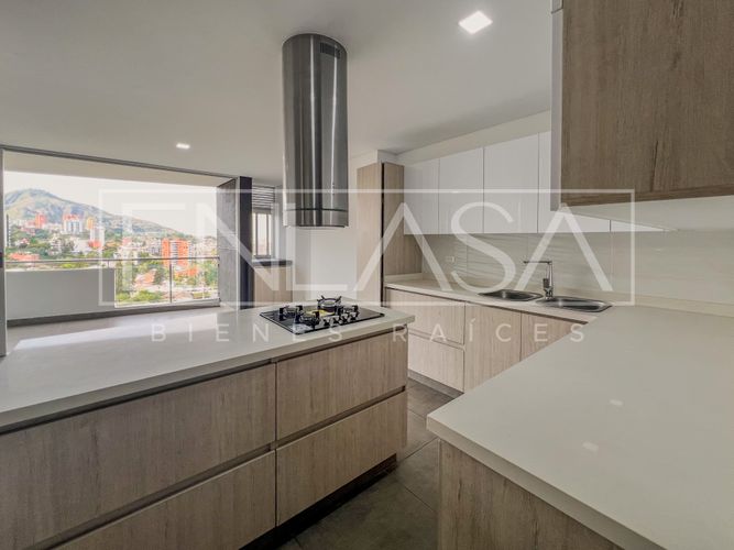 Apartamento de 3 alcobas en venta en Cristales, Cali, 122 m² · foto 14 de 24