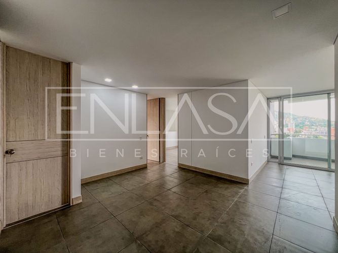 Apartamento de 3 alcobas en venta en Cristales, Cali, 122 m² · foto 18 de 24