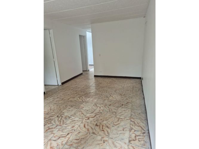 Casa de 3 alcobas en venta en Mesa, Medellín, 90 m² · foto 2 de 11