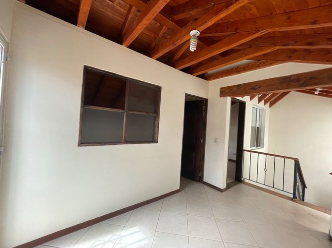 Casa de 4 alcobas en venta en La Industrial, Marinilla, 180 m² · foto 19 de 24