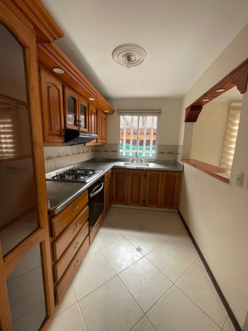 Casa de 4 alcobas en venta en La Industrial, Marinilla, 180 m² · foto 7 de 24