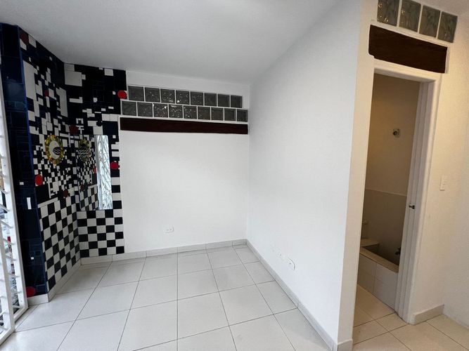 Local en arriendo en San Jose Sur, Pereira, 14 m² · foto 10 de 15