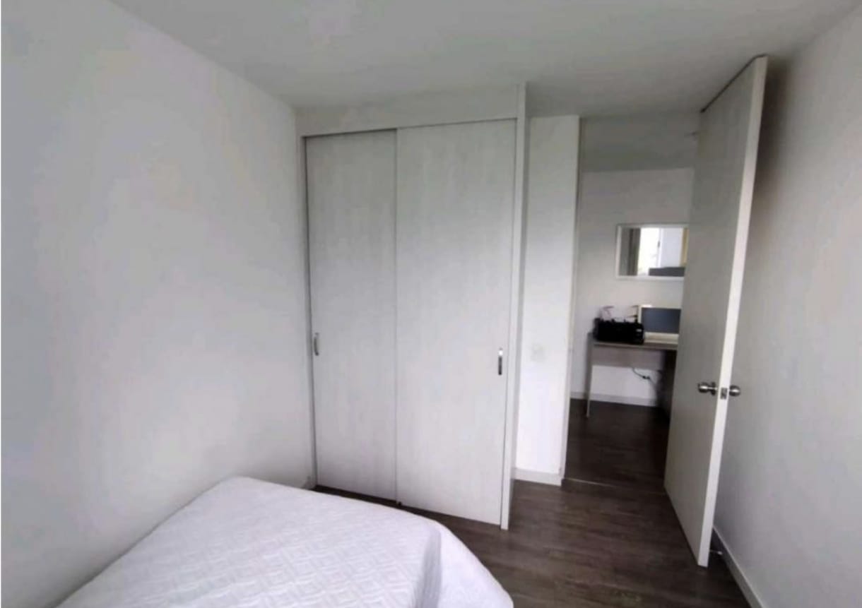 Apartamento en venta en Suramérica, Itagüí · foto 5 de 14