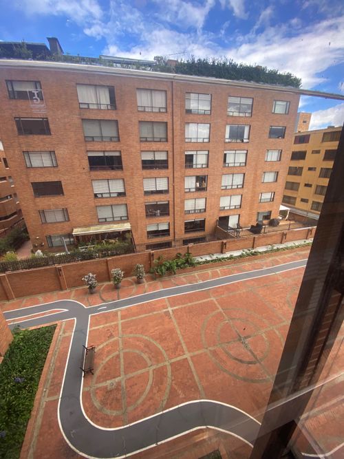 Apartamento de 3 alcobas en venta en La Carolina, Bogotá, 260 m² · foto 17 de 19