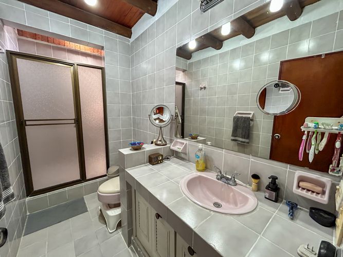 Casa de 5 alcobas en venta en Ciudad Jardin, Cali, 260 m² · foto 10 de 24