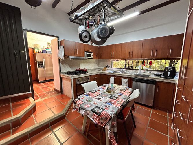 Casa de 5 alcobas en venta en Ciudad Jardin, Cali, 260 m² · foto 18 de 24