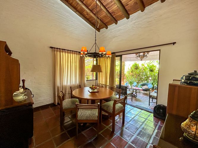 Casa de 5 alcobas en venta en Ciudad Jardin, Cali, 260 m² · foto 4 de 24
