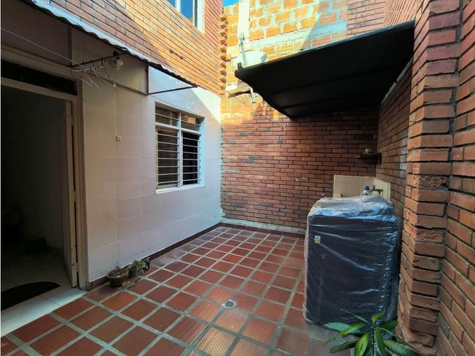 Edificio en venta en San Cayetano, Cali, 287 m² · foto 5 de 24