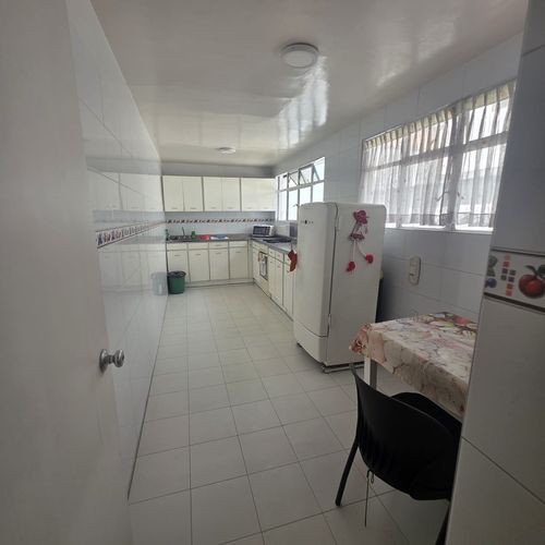 Casa de 4 alcobas en venta en Campin, Bogotá, 250 m² · foto 10 de 16