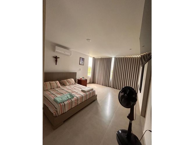 Casa en venta en Las Mercedes, Jamundí, 424 m² · foto 22 de 24