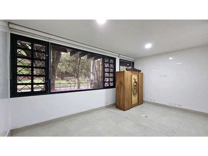 Casa de 4 alcobas en venta en Villagrande, Envigado, 298 m² · foto 12 de 24