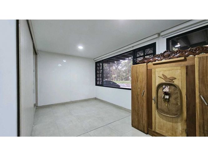 Casa de 4 alcobas en venta en Villagrande, Envigado, 298 m² · foto 13 de 24