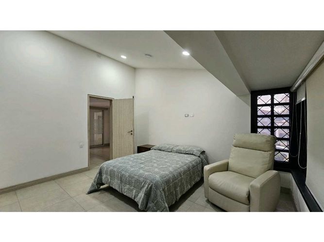 Casa de 4 alcobas en venta en Villagrande, Envigado, 298 m² · foto 20 de 24