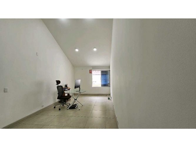 Casa de 4 alcobas en venta en Villagrande, Envigado, 298 m² · foto 24 de 24