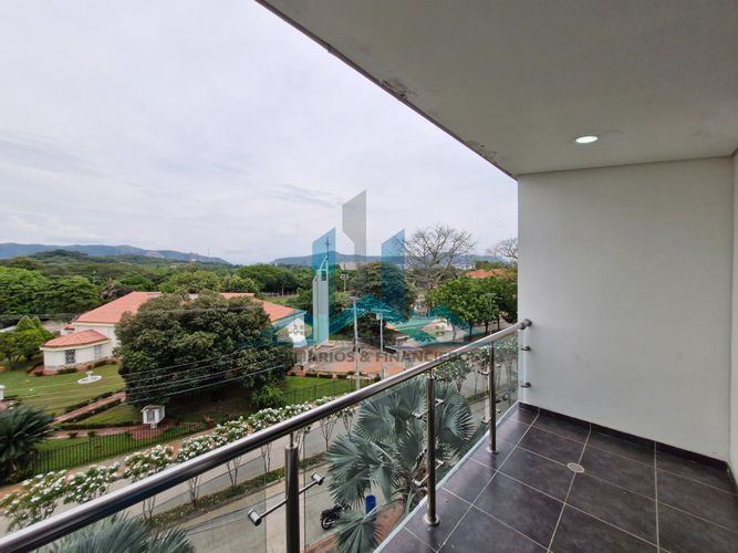 Apartamento de 2 alcobas en arriendo en Ricaurte, 71 m² · foto 10 de 13
