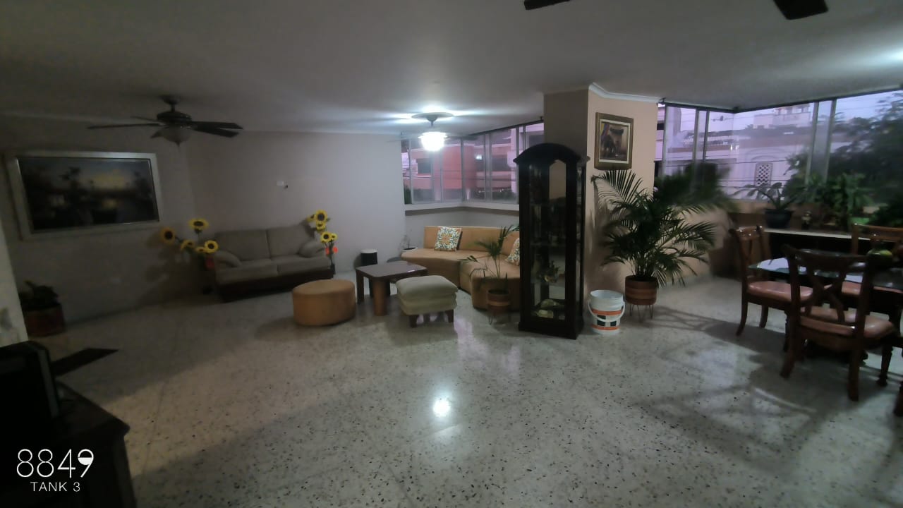 Apartamento en venta en Altos De Riomar, Barranquilla · foto 2 de 24