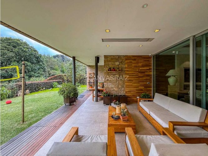 Casa de 4 alcobas en venta en Las Palmas, Envigado, 465 m² · foto 6 de 21