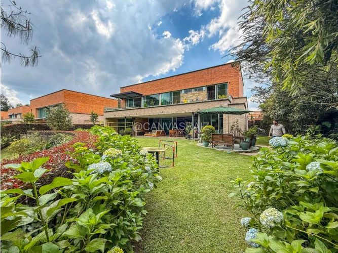 Casa de 4 alcobas en venta en Las Palmas, Envigado, 465 m² · foto 19 de 21