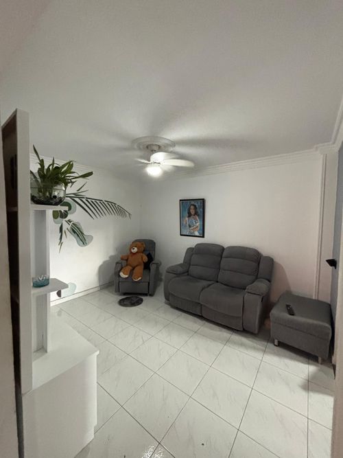 Casa de 6 alcobas en venta en Paraiso, Barranquilla, 165 m² · foto 2 de 24