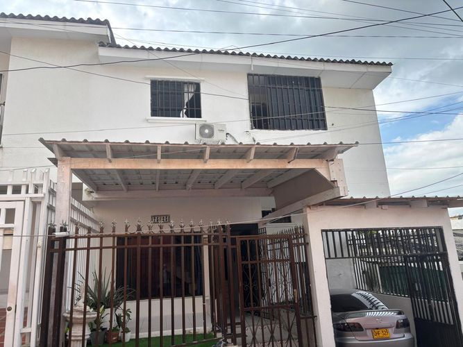 Casa de 6 alcobas en venta en Paraiso, Barranquilla, 165 m² · foto 4 de 24