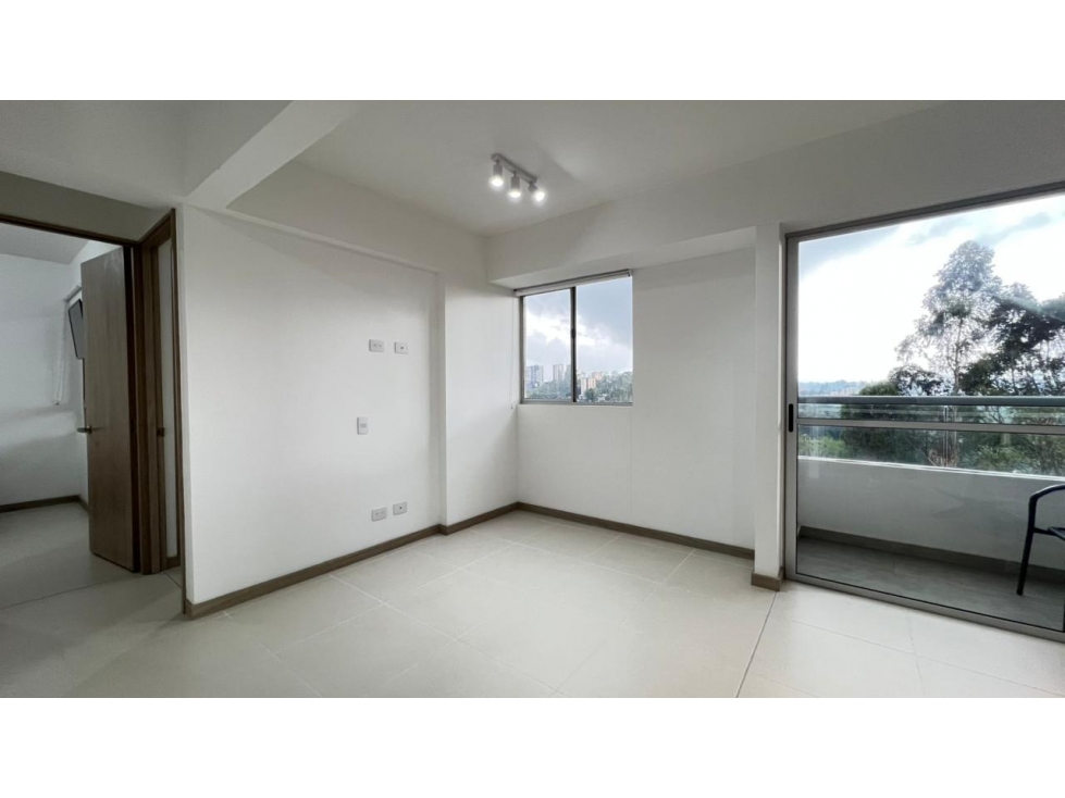 Apartamento en venta en El Hato, Marinilla · foto 5 de 9