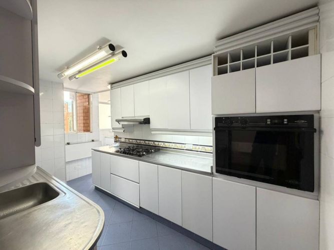 Apartamento de 4 alcobas en arriendo en Las Acacias, Medellín, 170 m² · foto 6 de 24
