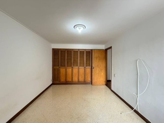 Apartamento de 4 alcobas en arriendo en Las Acacias, Medellín, 170 m² · foto 21 de 24