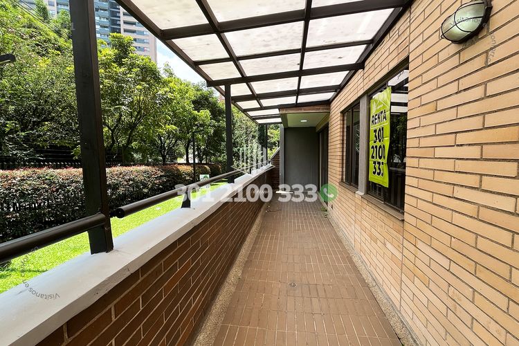 Apartamento de 3 alcobas en arriendo en Los Balsos, Medellín, 107 m² · foto 6 de 24