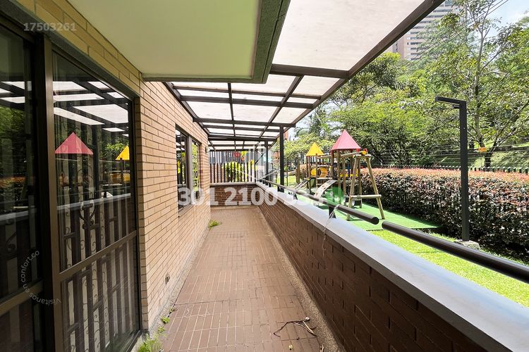 Apartamento de 3 alcobas en arriendo en Los Balsos, Medellín, 107 m² · foto 7 de 24