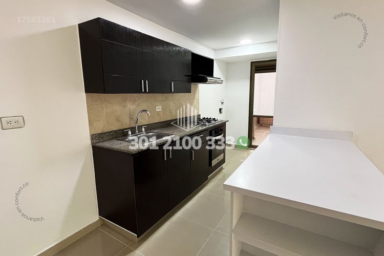 Apartamento de 3 alcobas en arriendo en Los Balsos, Medellín, 107 m² · foto 10 de 24