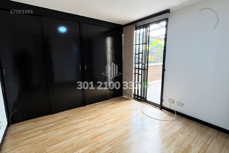 Apartamento de 3 alcobas en arriendo en Los Balsos, Medellín, 107 m² · foto 21 de 24