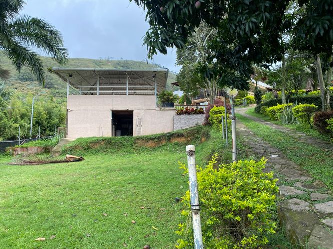 Casa de 3 alcobas en venta en Campo Alegre, Cali, 640 m² · foto 9 de 24