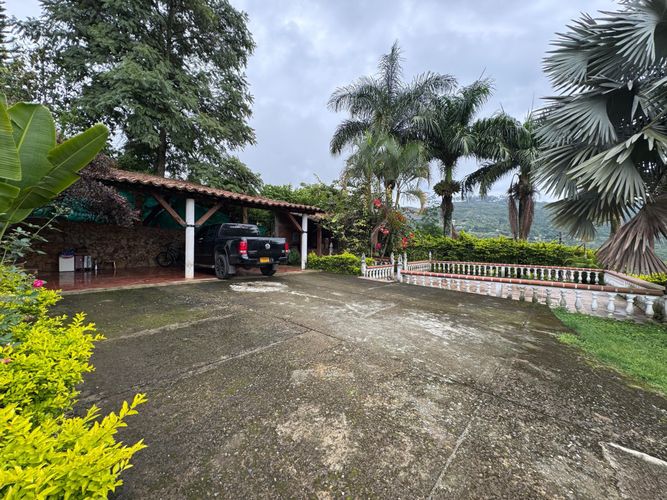 Casa de 3 alcobas en venta en Campo Alegre, Cali, 640 m² · foto 14 de 24