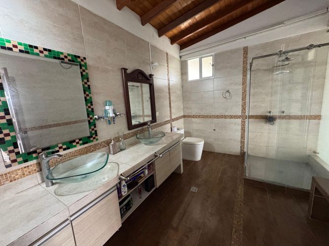 Casa de 3 alcobas en venta en Campo Alegre, Cali, 640 m² · foto 20 de 24