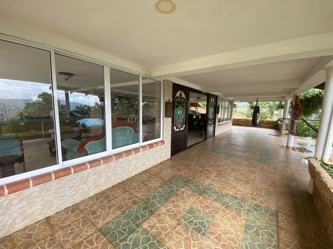 Casa de 3 alcobas en venta en Campo Alegre, Cali, 640 m² · foto 24 de 24